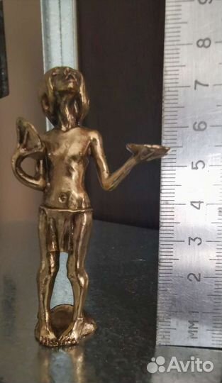 Бронзовая статуэтка Знак зодиака Весы