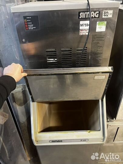 Льдогенератор Simag