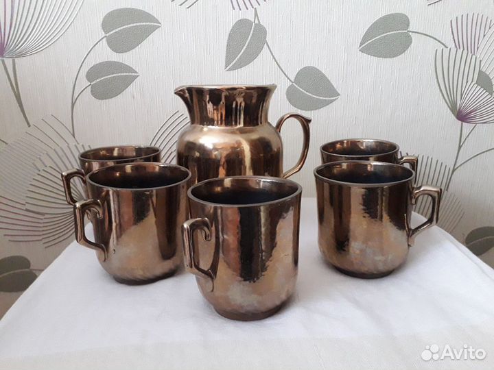 Кувшин и бокалы для холодных напитков