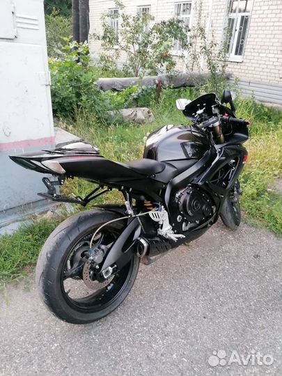 Gsx-r 600 k7