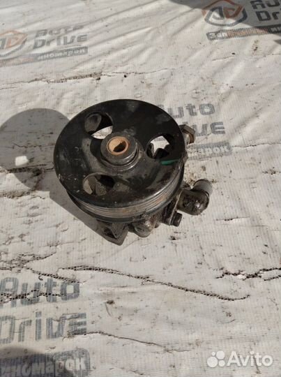 Насос гур Chevrolet Cruze J300 F16D3 2011