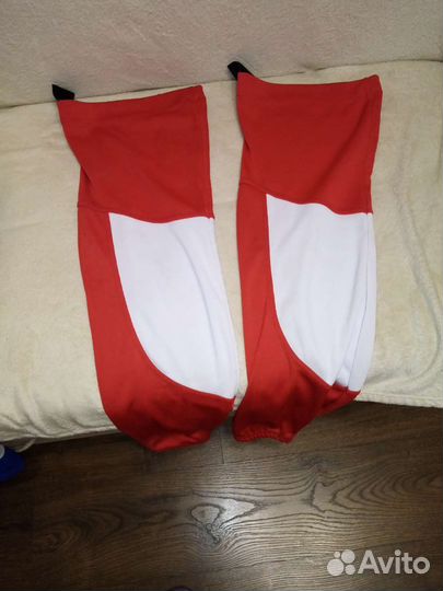 Хоккейные гамаши, комбинезон