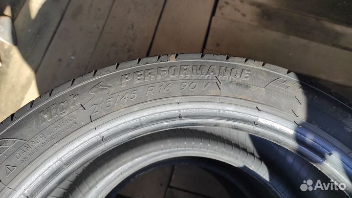 Tigar High Performance 215/45 R16 90V