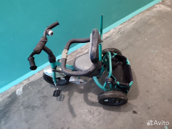 Велосипед детский трёх колесный