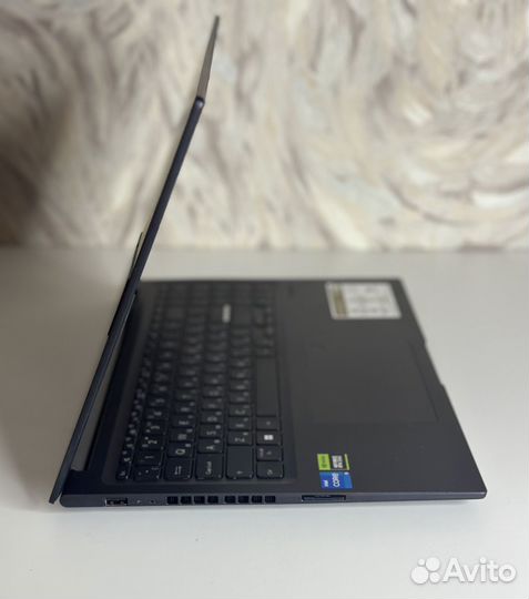 Новый Asus VivoBook RTX 4050/i5-13/2K/144Гц/16/512