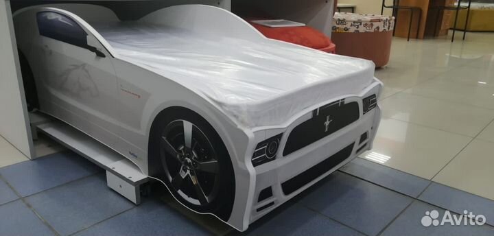 Детская кровать машина Мустанг