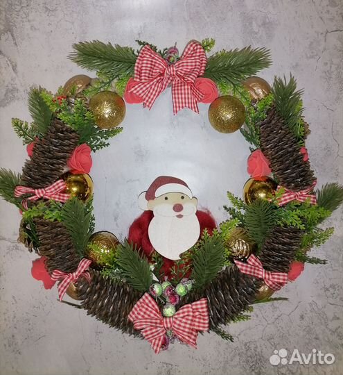Новогодний венок на дверь