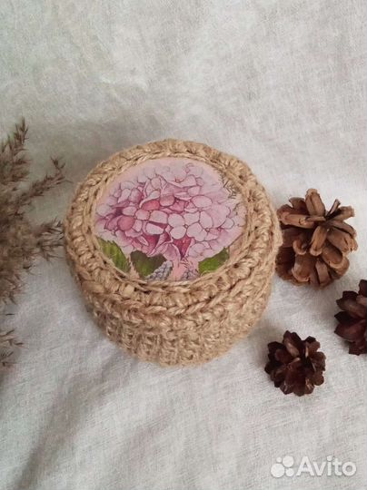 Корзина вязанная из джута с крышкой