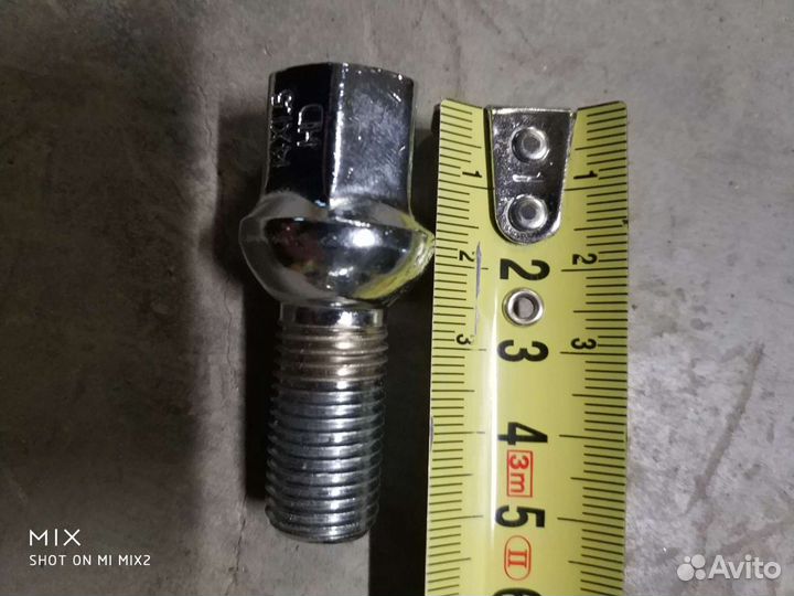 Колесные болты 14х1, 5 HD L24/49 хром ключ 17