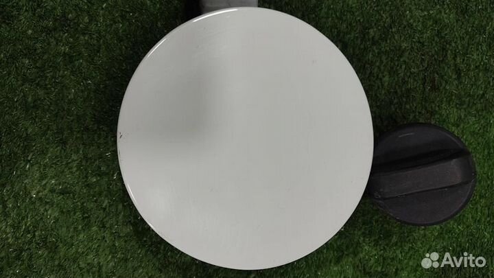 Лючок топливного бака Suzuki SX4 2008