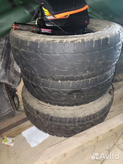 Bridgestone dueler AT 265 75 r16