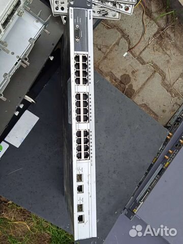 Коммутатор D-link xstack DES-3526