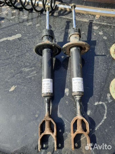 Стойки передние ауди а6 с5 2004г