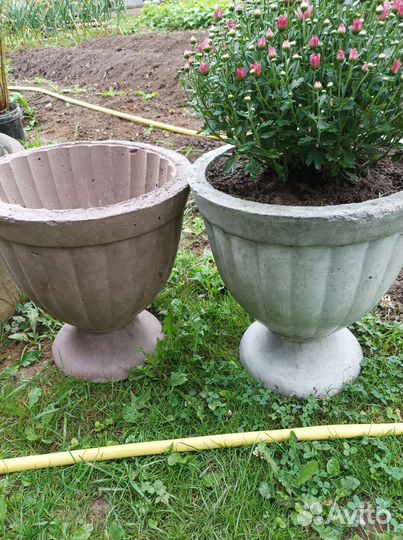 Уличные кашпо, вазоны бетонные