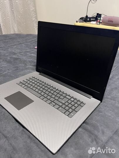 Ноутбук lenovo