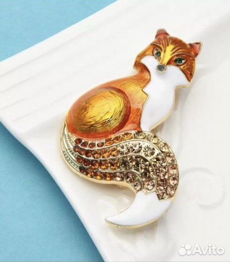 Брошь лиса