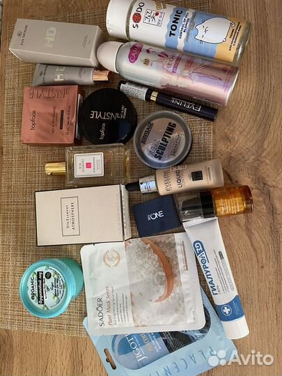 Набор косметики пакетом, сроки хорошие