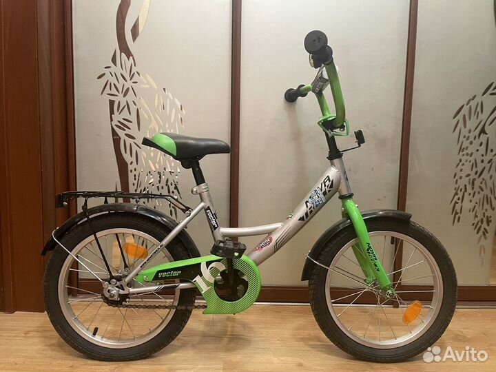 Детский велосипед novatrack 16