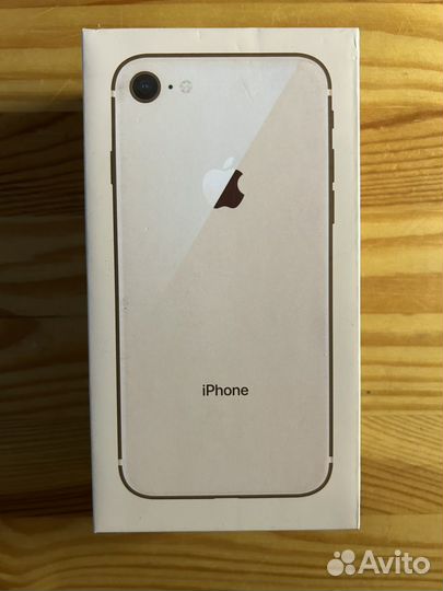 iPhone 8, 64 ГБ