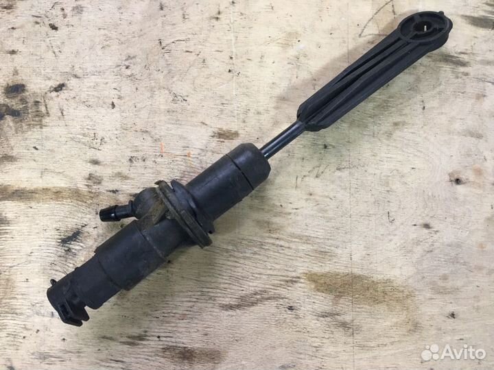 Цилиндр сцепления главный Renault Laguna 2