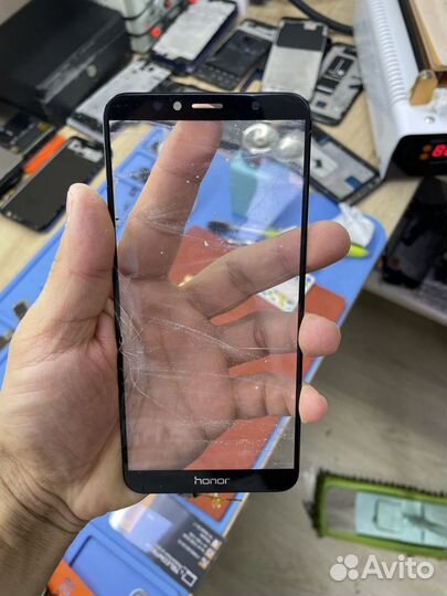 Переклейка стекла на Huawei Honor