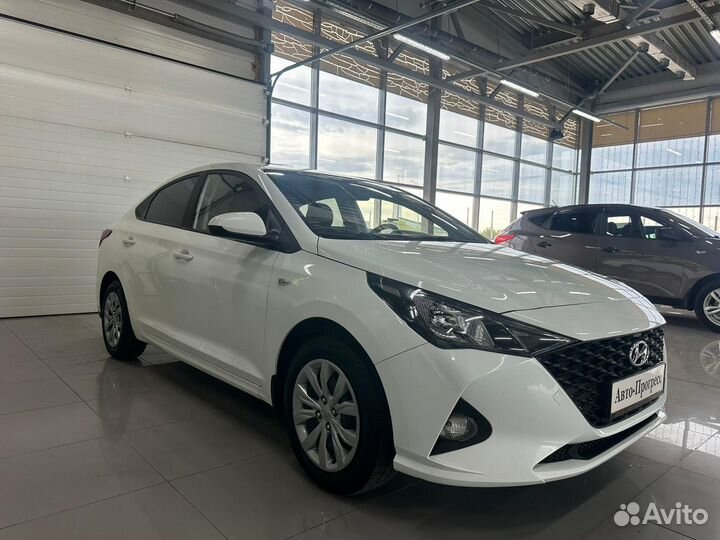 Hyundai Solaris 1.6 AT, 2020, 150 000 км