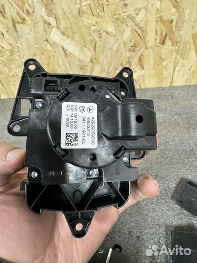 Блок управления подвески Mercedes W166 W292
