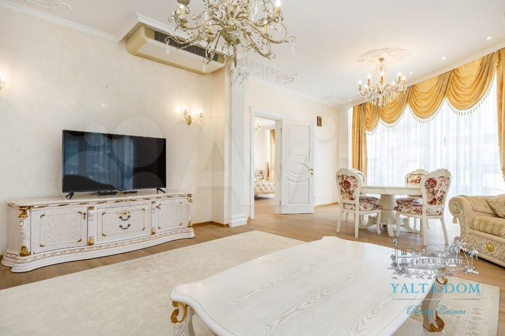 3-к. квартира, 147 м², 4/16 эт.