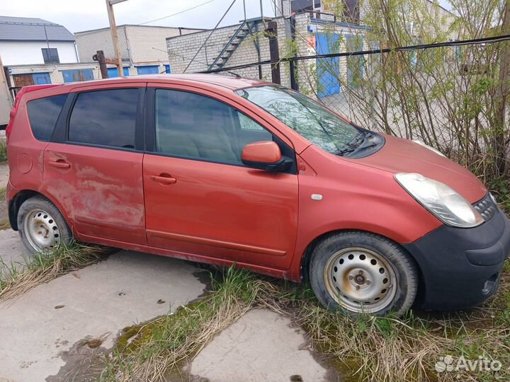 Nissan Note 1.6 AT, 2007, 210 000 км