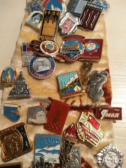 Значки разные