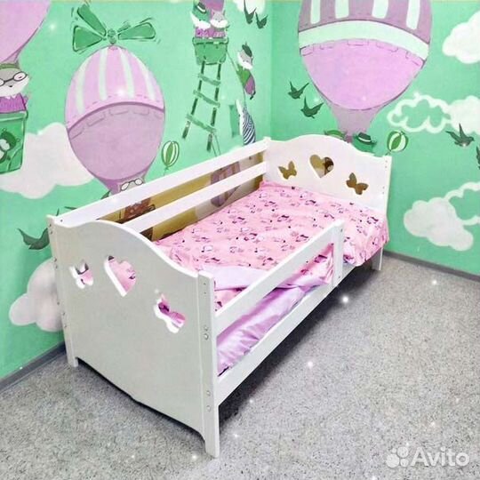 Кроватка для малыша сингл с бортиком берёза