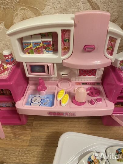 Кухня со светом и звуком