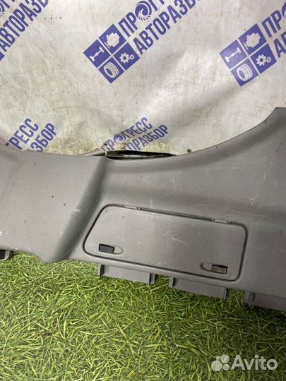 Обшивка багажника задняя левая Chevrolet