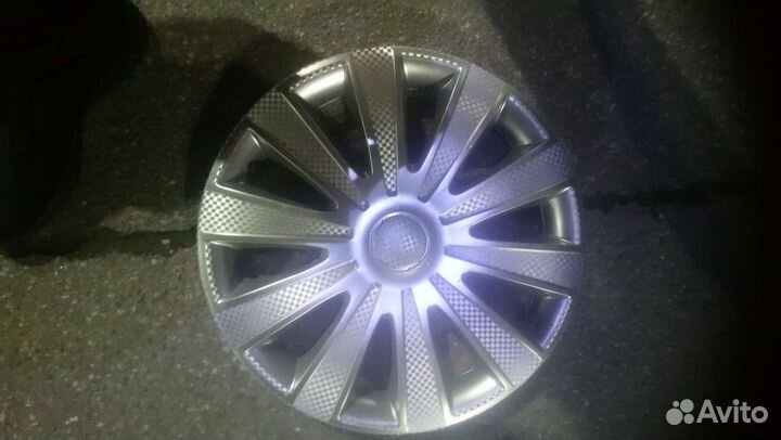 Колпаки r16 универсальный