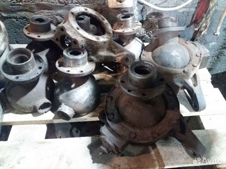 Поворотный кулак УАЗ колхозный мост тимкен