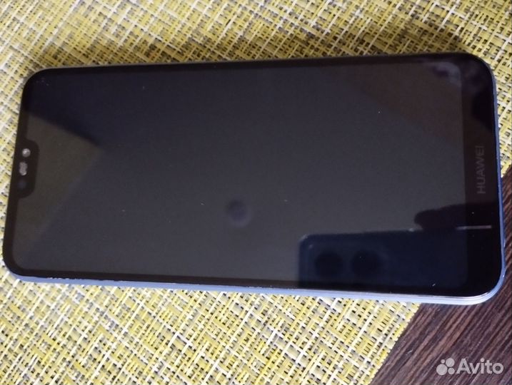 HUAWEI P20 Lite, 4/64 ГБ