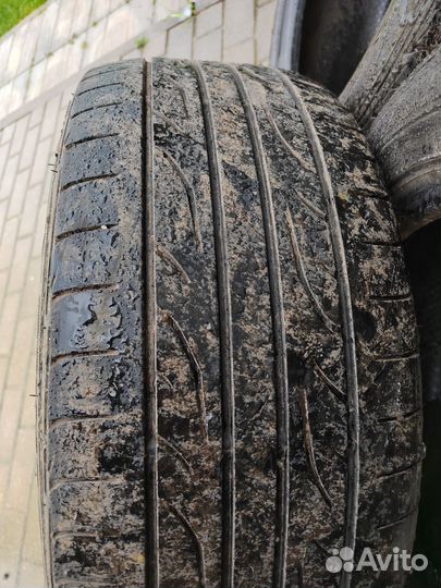 Dunlop SP Sport LM704 215/50 R17 91