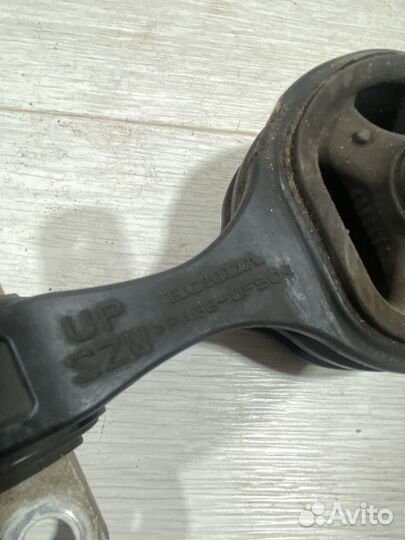 Подушка двигателя верхняя Honda stepwgn spada rk5