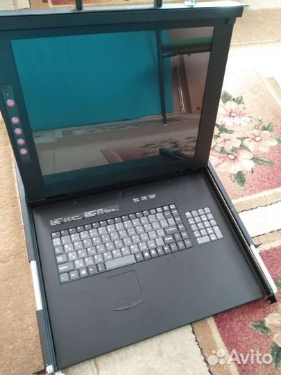 Консоль для сервера