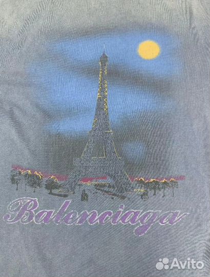 Футболка Balenciaga