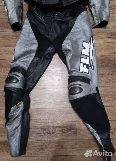 Мотокомбинезон кожаный FLM
