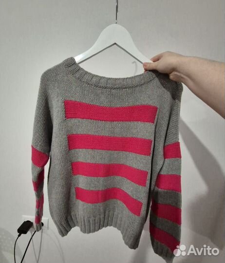 Свитер женский ручная вязка