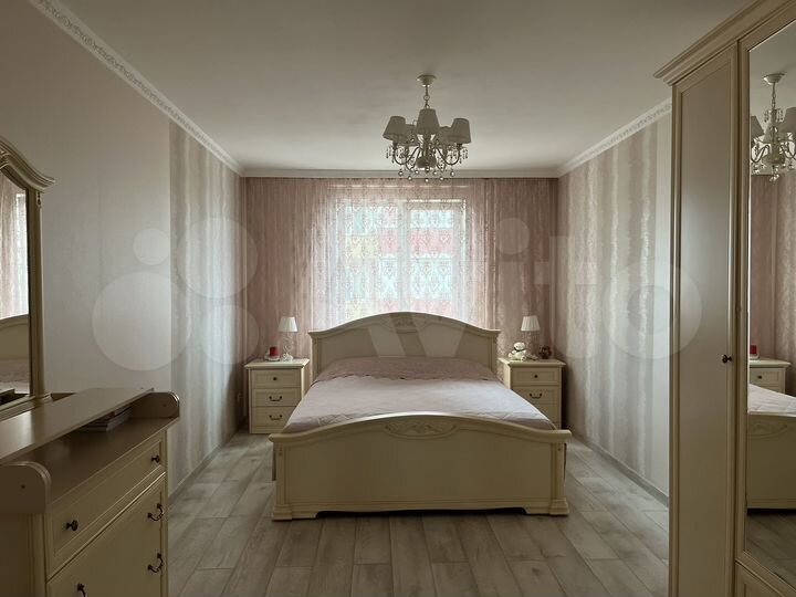 4-к. квартира, 99,6 м², 2/10 эт.