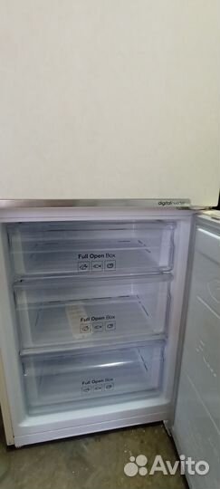 Холодильник samsung NO frost