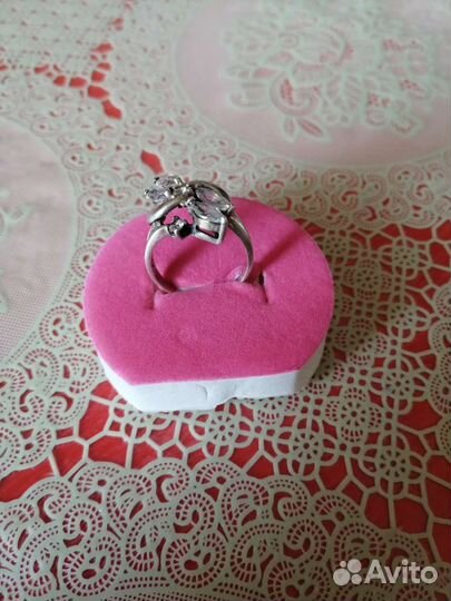 Серебряное кольцо и Серьги