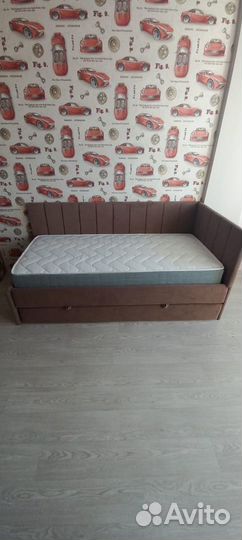 Кровать мягкая с ящиком детская/подростковая