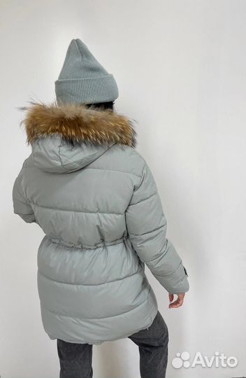 Куртка зимняя с капюшоном