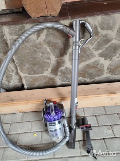 Пылесос Dyson