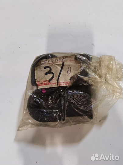 Втулка стабилизатора переднего D16 toyota camry 5S