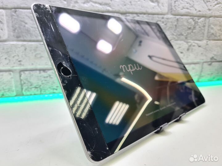 Планшет Apple iPad Air 2